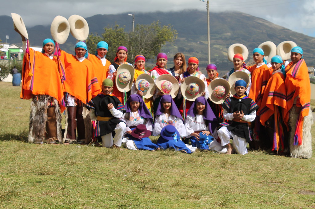 grupo-de-danzas-sentimiento-andino-iemcp 20292132444 l.jpg