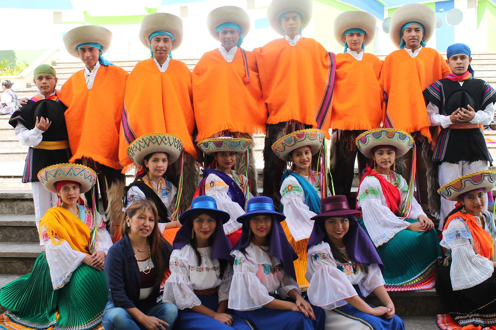 grupo-de-danzas-sentimiento-andino-iemcp 20293721933 l.jpg