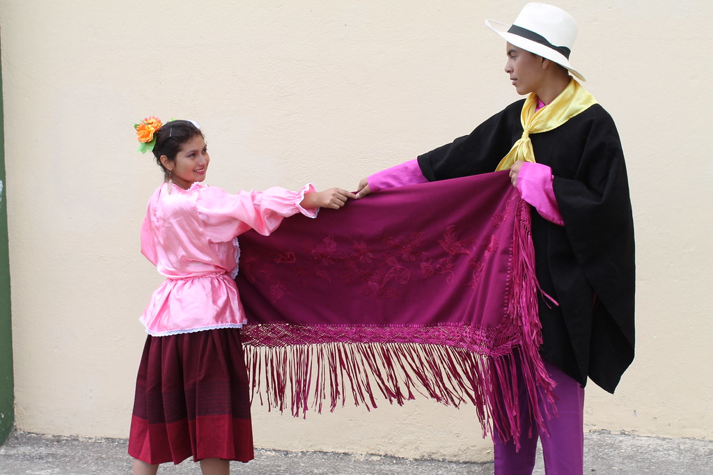 grupo-de-danzas-sentimiento-andino-iemcp 20727754739 l.jpg