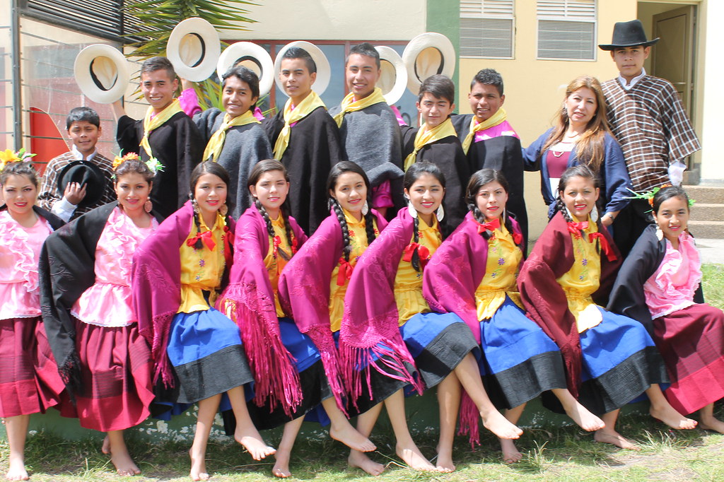 grupo-de-danzas-sentimiento-andino-iemcp 20727801799 l.jpg