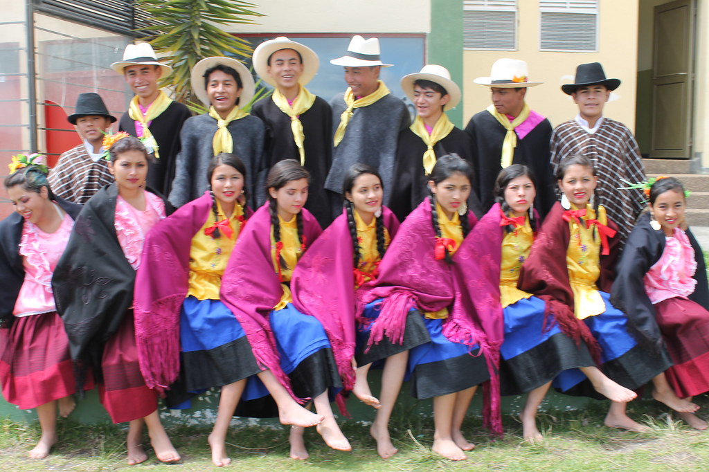 grupo-de-danzas-sentimiento-andino-iemcp 20888288186 l.jpg