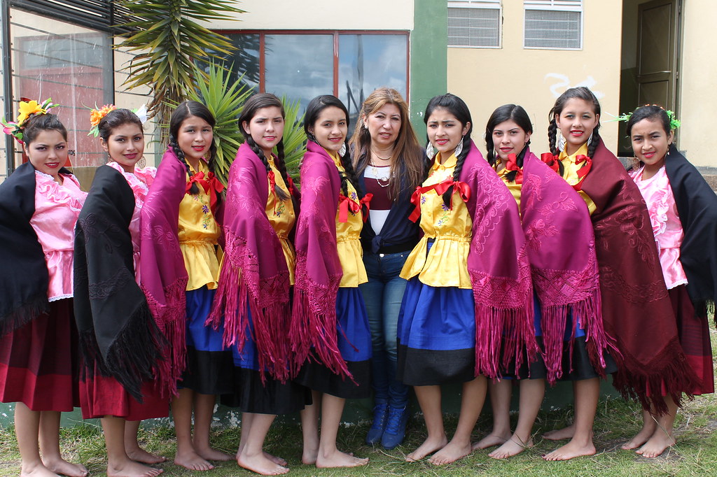 grupo-de-danzas-sentimiento-andino-iemcp 20888322806 l.jpg