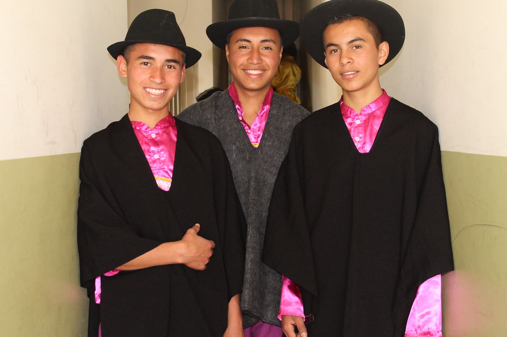 grupo-de-danzas-sentimiento-andino-iemcp 20904909462 l.jpg