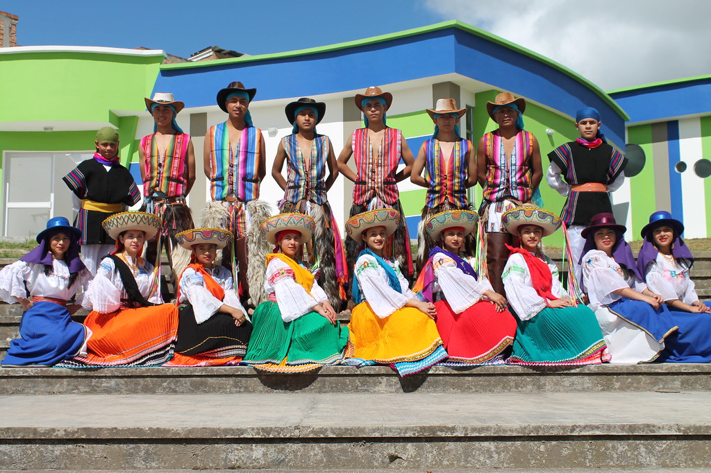 grupo-de-danzas-sentimiento-andino-iemcp 20905071672 l.jpg