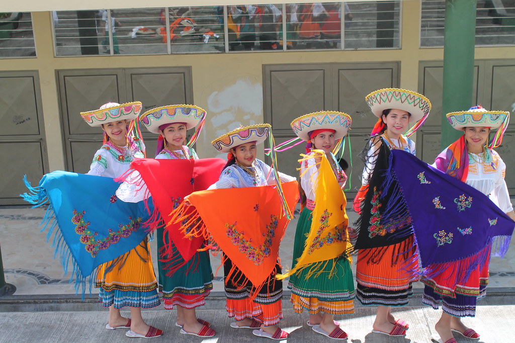 grupo-de-danzas-sentimiento-andino-iemcp 20905085712 l.jpg