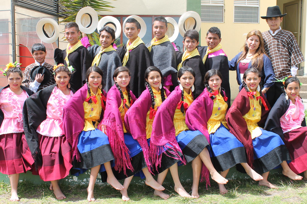 grupo-de-danzas-sentimiento-andino-iemcp 20921881711 l.jpg